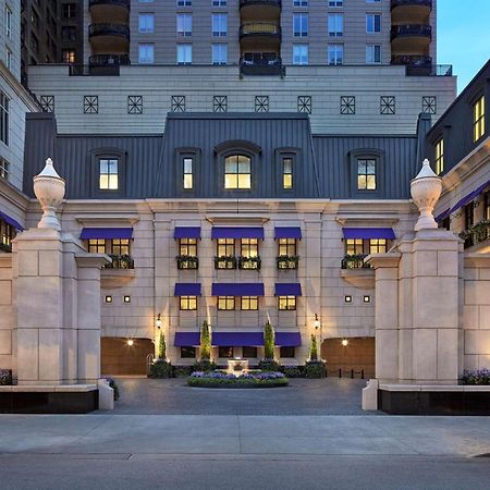 Hotel Waldorf Astoria Chicago Exterior foto