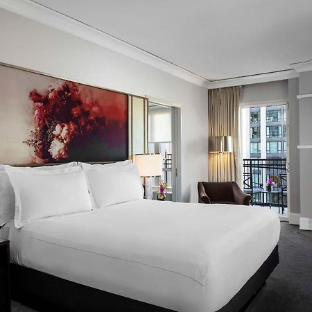 Hotel Waldorf Astoria Chicago Exterior foto